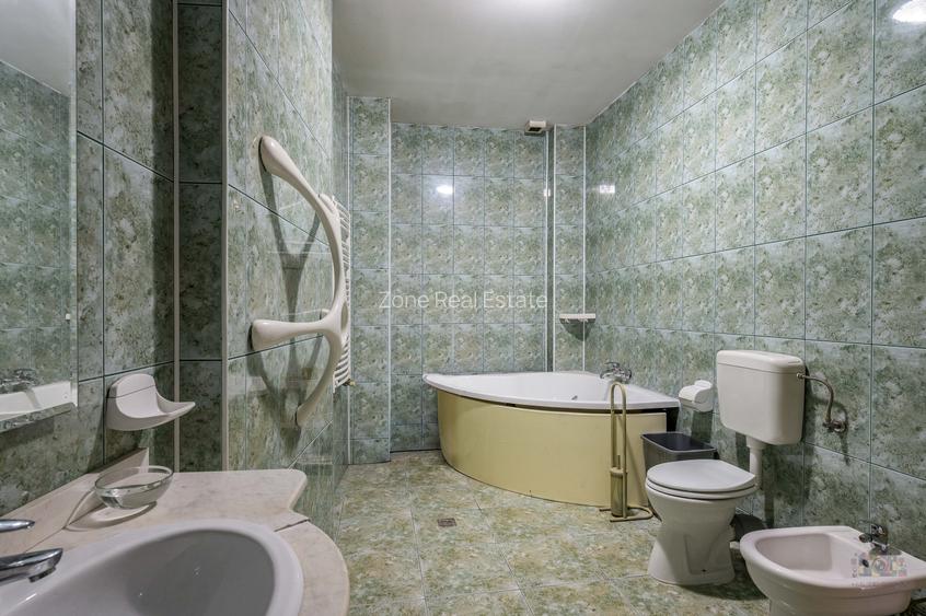 Business cu identitate: Apartament Unirii , demisol, parter si curte accesibila - 22