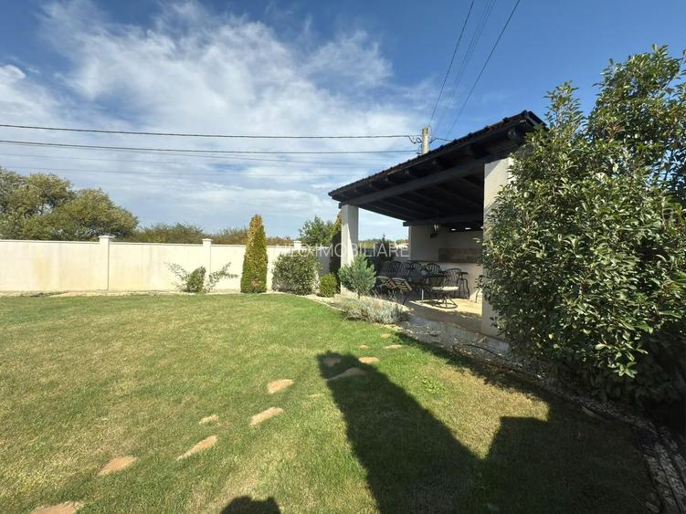 Casa individuala lux cu 5 camere - 395.000 euro - Sag - 32