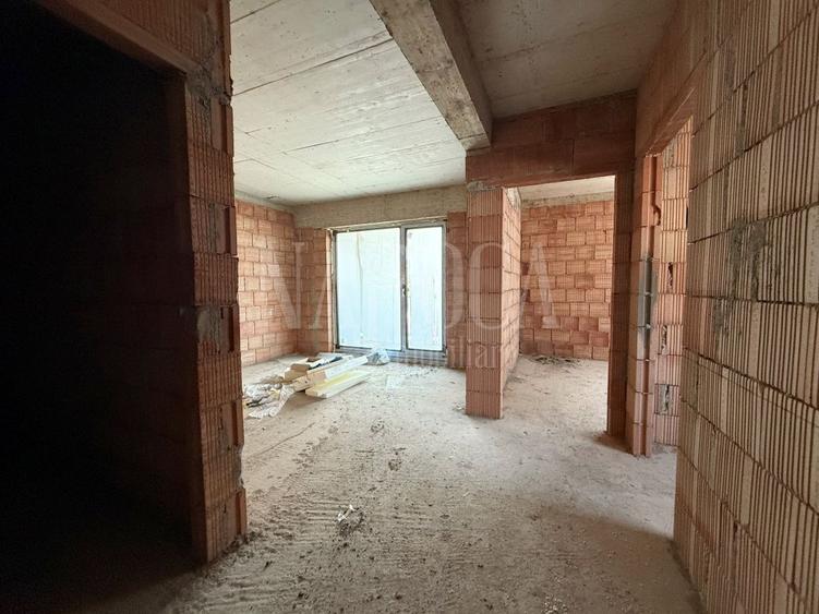 Casa 24 camere de vanzare in Someseni, Cluj Napoca