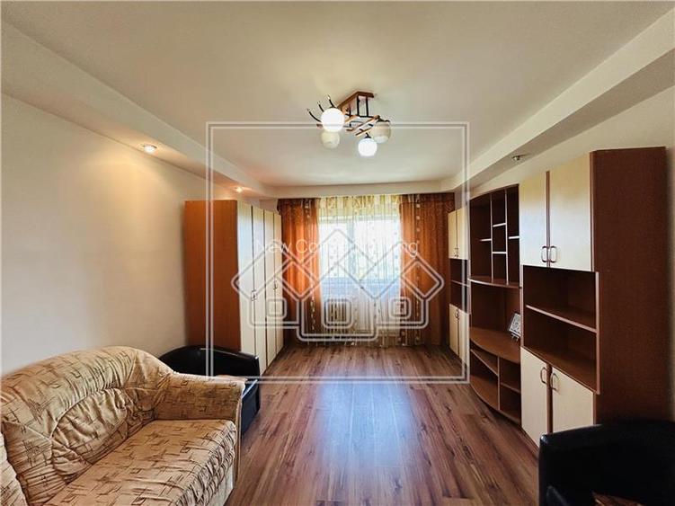 Apartament de vanzare in Sibiu - 2 camere, balcon - Etaj 3/4 - 5