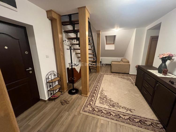 Apartament 3 camere, 9 Mai - 2