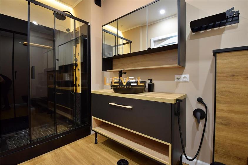 [VIDEO] 3 Bedroom Duplex with Park Views | Pet Friendly | Parking + Storage - 18