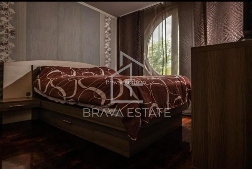 Casă de vânzare, 250 mp, 7 camere, zona Iris - 2