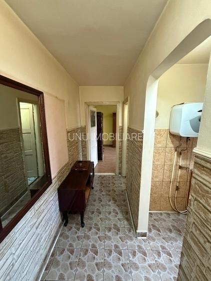 2 camere- Petru Poni- 40 mp- etaj 2 - 56000 euro - 2