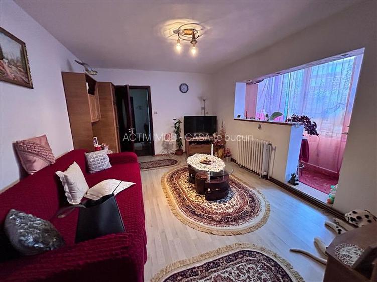 Resita, 2 Cam.Cf.1, Semidec.Moroasa, Comisariat - 11