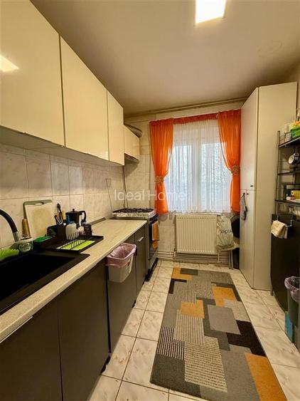 Podu Ros - Bloc Fara Risc - 3 Camere - Mobilat/Utilat - 5