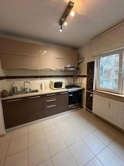 Inchiriere Garsoniera Brancoveanu Metrou Loc de Parcare - 4