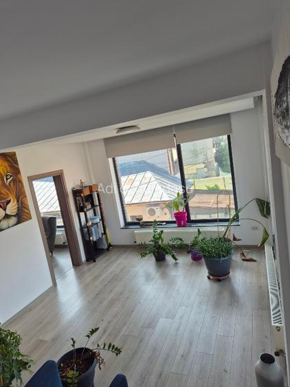 CLADIRE    TROCADERO  VANZARE SAU CHIRIE - 10