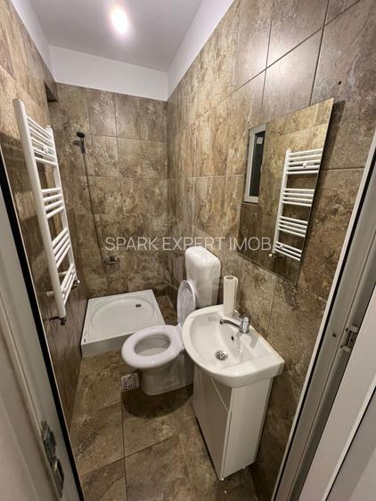 Inchiriere casa/ spațiu comercial, D+P+M in Urlati, zona centrala - 8