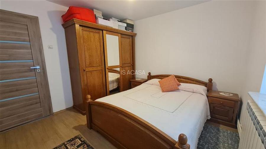 Apartament decomandat cu CT in Craiovita - 3