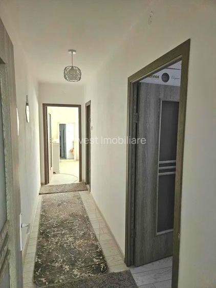 Apartament 3 camere-etajul 2-67mp-Podu Ros-Palas Mall - 7