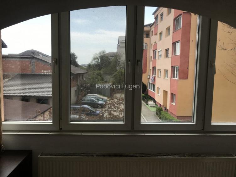 Proprietar, inchiriez apartament la primul etaj - 13