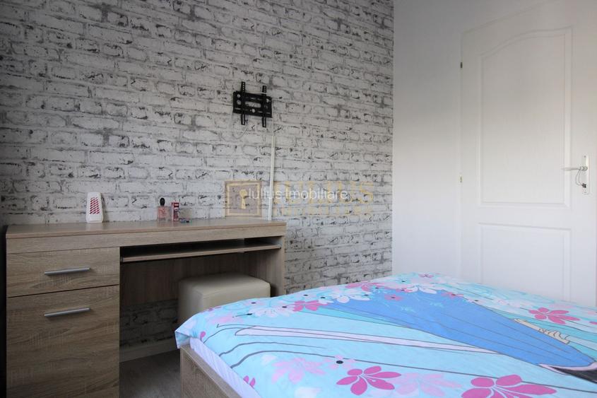 3 camere, clima, bloc anvelopat, Str. Cosminului - Girocului. - 11