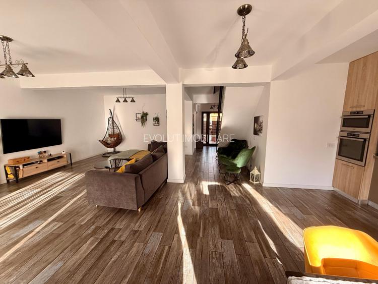 Casa moderna cu 4 camere, garaj 3 masini, curte amenajata – Valu lui Traian - 27