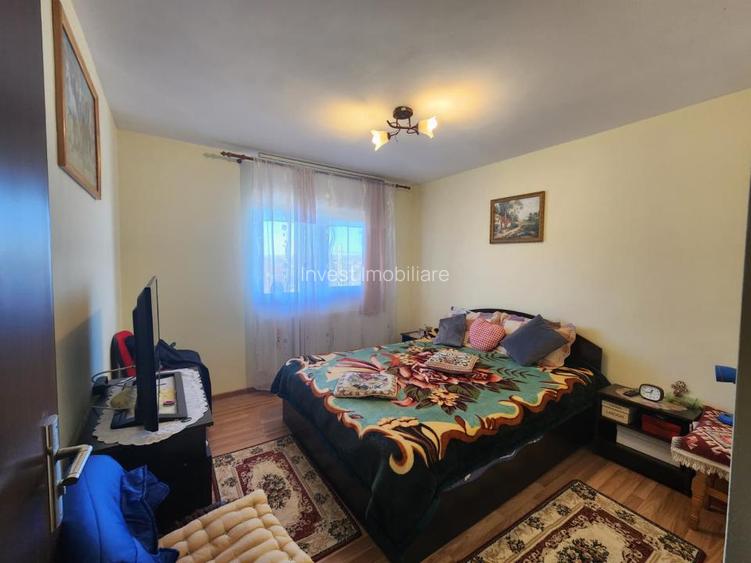 CASA INDIVIDUALA , ZONA TOMESTI, 5 CAMERE - 2