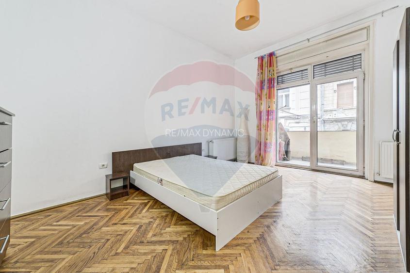 Apartament cu 4 camere de vânzare în zona Ultracentral - 3