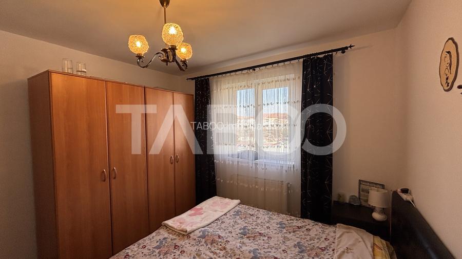 Apartament 3 camere  decomandat 49mpu + balcon zona Strand Sibiu - 4
