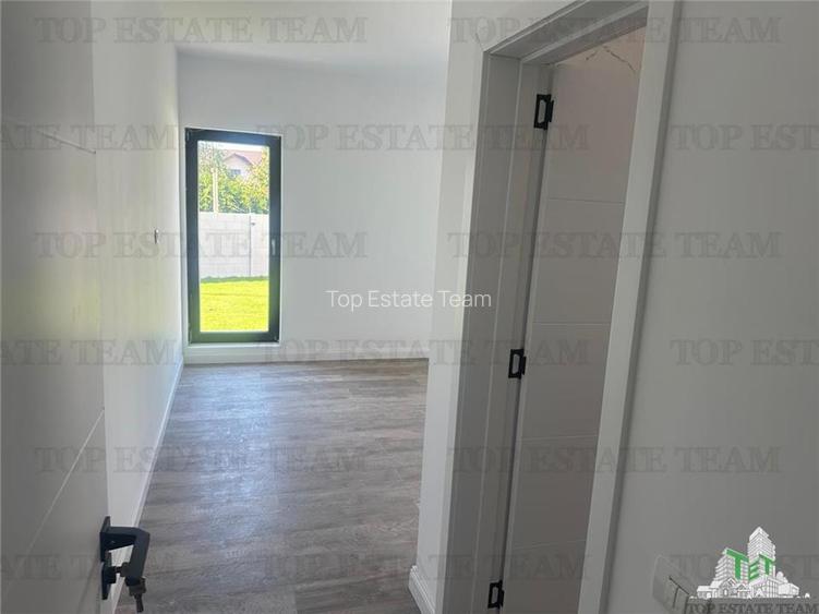 Casa inidividuala, superba pe parter, cu garaj si 4 camere spatioase, si toate u - 12