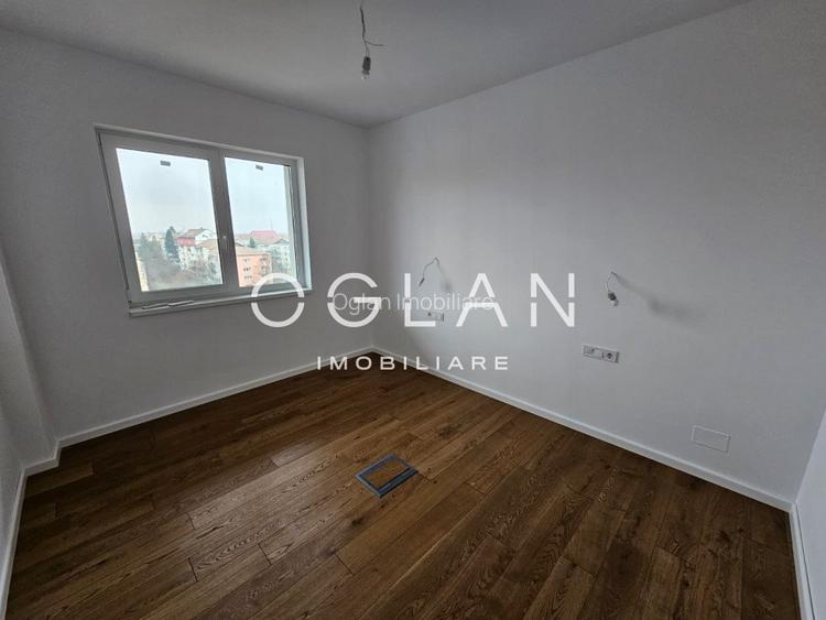 Penthouse 4 cam, terasa 78 mp, D-na Stanca, COMISION 0% - 16