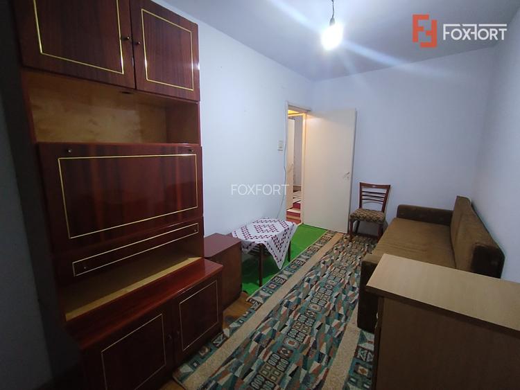 Apartament cu 3 camere de vanzare in zona Sagului - 11