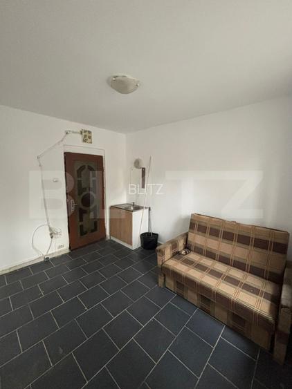 Cameră de cămin renovată, parter, zona Astra - 2