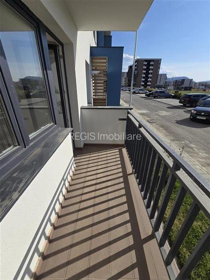 Apartament 3 Camere | Zona Tractorul | 2 Balcoane | NOU - 10