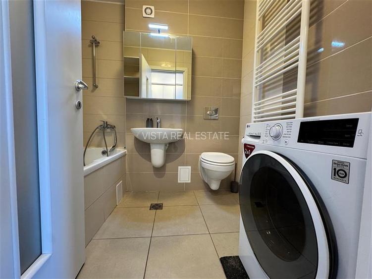 Apartament 3 camere, terasa 47 mp, zona Tractorul, Brasov - 11