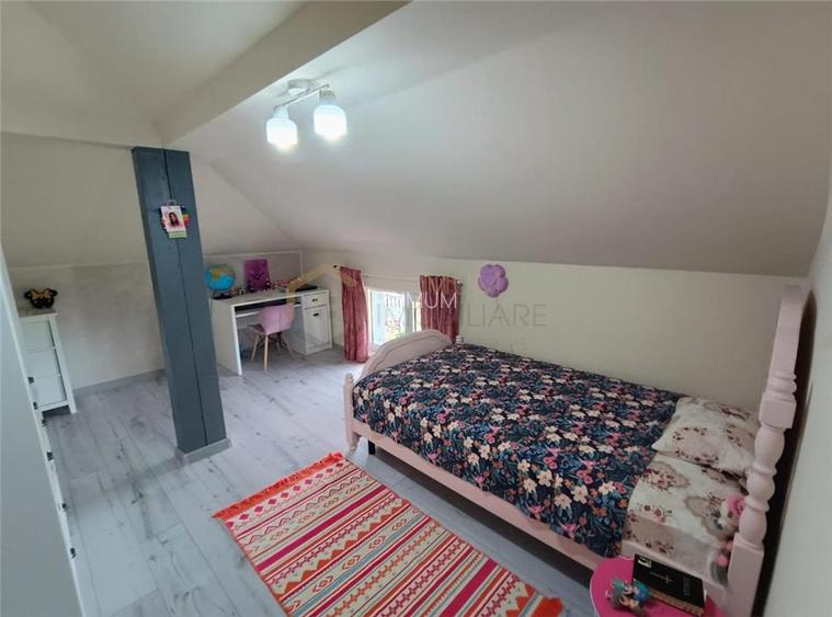 Sanmihaiul Roman- teren generos- mobilata si utilata - 6