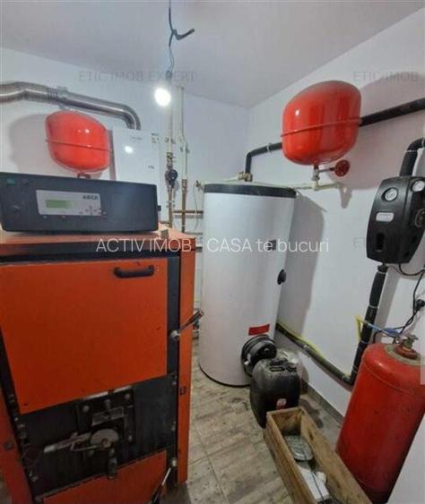 Casa de vacanta - 1.800 mp - Varful lui Roman - Horezu - 9