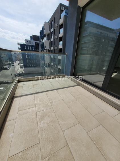 COMISION 0! SUPER PRET - STUDIO  FINALIZAT 45.80 MP - ACCES PISCINA - 67900 E - 15