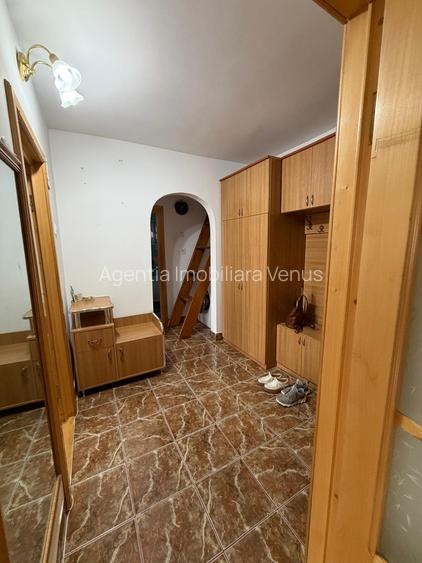 Apartament 2 camere decomandat in zona Liceului Economic - 7