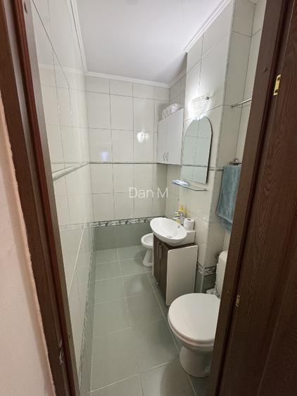 Apartament 3 camere, 71 mp — renovat complet, mobilat/utilat, Colonia Metrom - 11