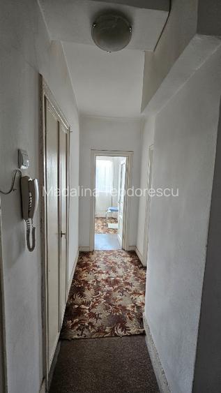 Apartament 2 cam de vânzare, ultra-central, Piața Victoriei 7, direct proprietar - 10
