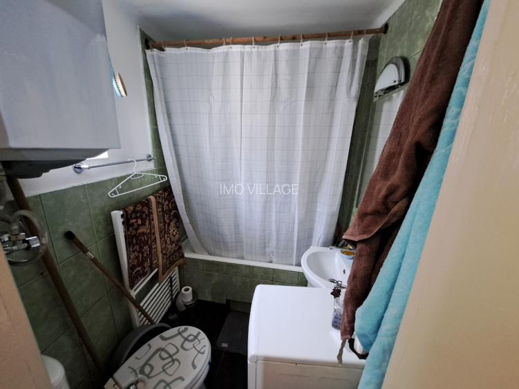 Vand casa singur pe curte, Central, Reghin - 7