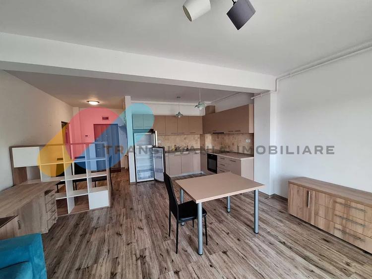 Apartament 2 camere, balcon, garaj subteran, zona Borhanci