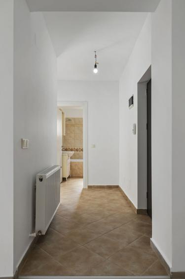 Otopeni, Central, Apartament 3 camere, 78,88mp, loc parcare, renovat, centrală
