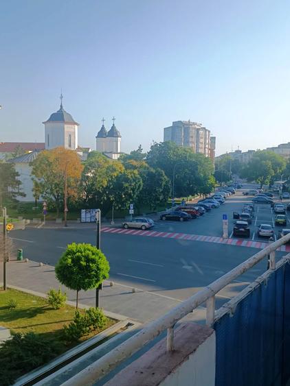 Închiriere apartament 2 camere, mobilat, utilat, etaj 2, situat ultracentral