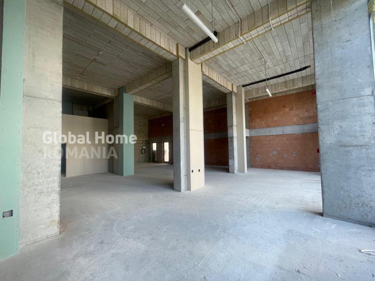 Blevedere Gallery - Fabrica De Glucoza | Spatiu Comercial - Vitrina 7,5ML