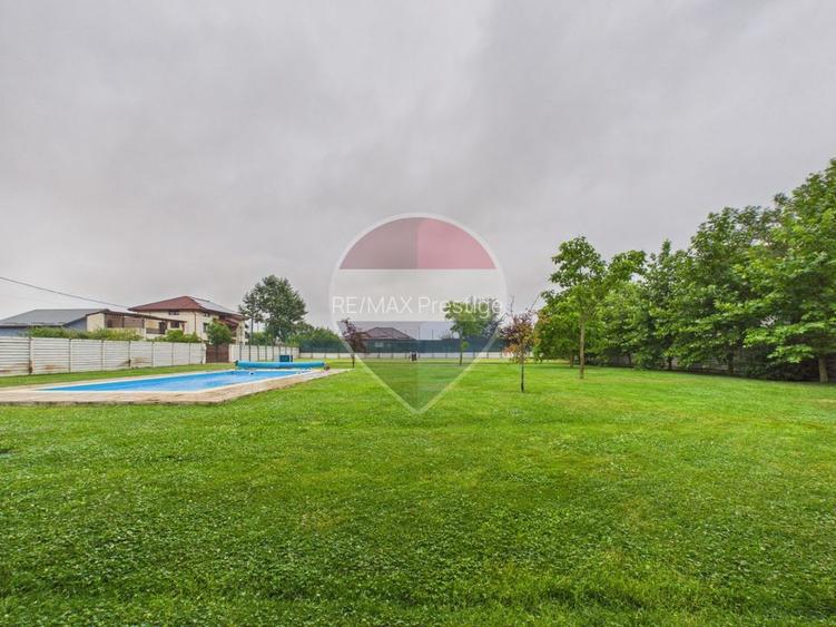 Casă / Vilă de vanzare,piscina/teren tenis - 25