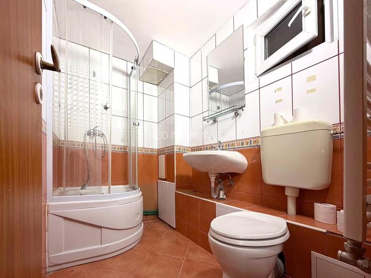 Spatiu comercial - 90mp - 500 Euro - Simion Barnutiu - 7