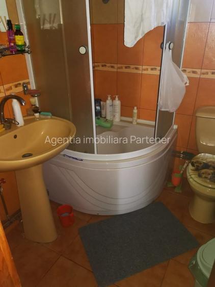 Casa vacanta, Budeasa, teren 652 mp, mobilata - 7