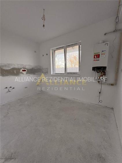 Vila P+1 , 4 camere -2 bai { Popesti - Leordeni } - 6