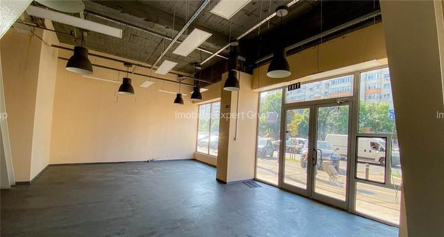 Universitate birouri clasa A - 4