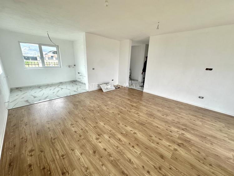 Casa Noua pe un nivel cu 4 camere cu terasa si toate utilitatile - 9