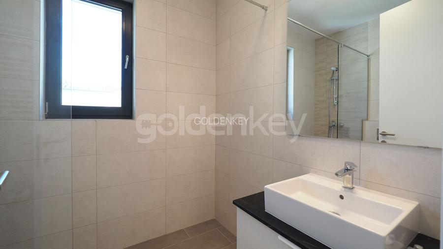 Vila cu 5 camere in complex rezidential - 15