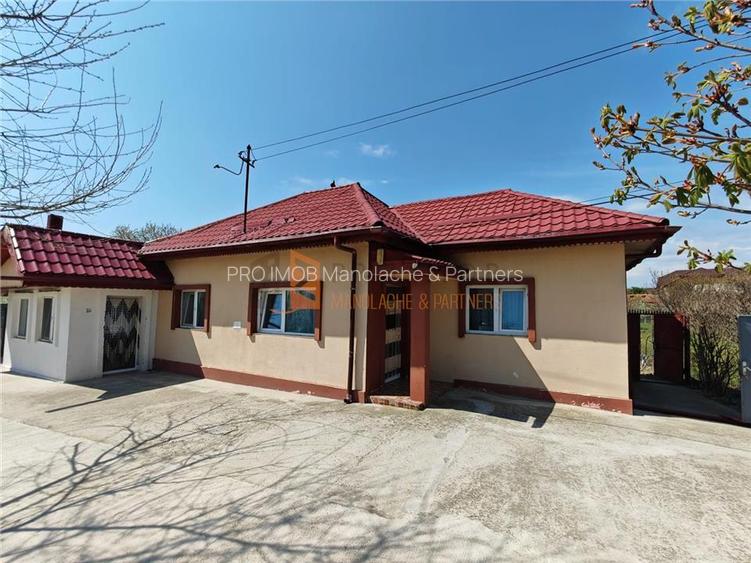 Casa tip parter zona Candesti - 2