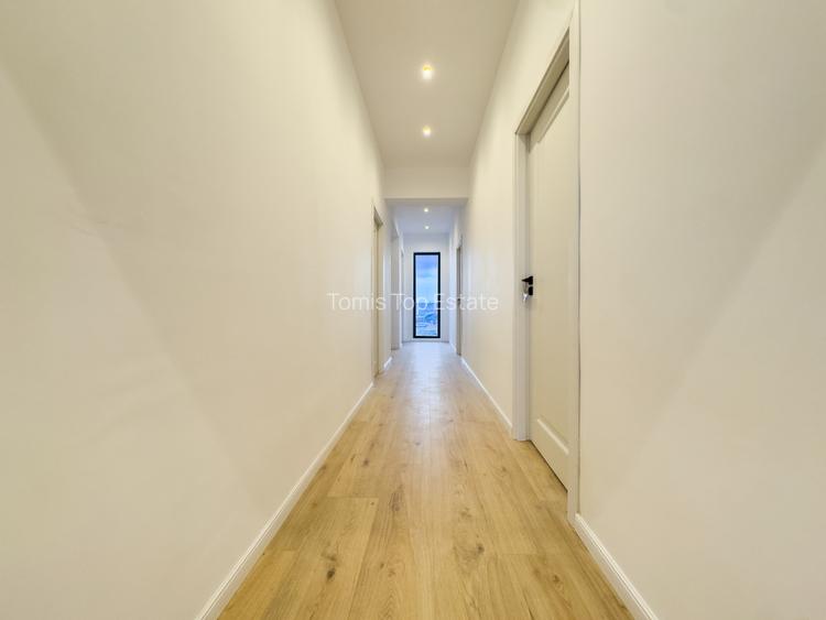 Casa la sol in Valu lui Traian, pe partea dreapta, ST 400mp - 9