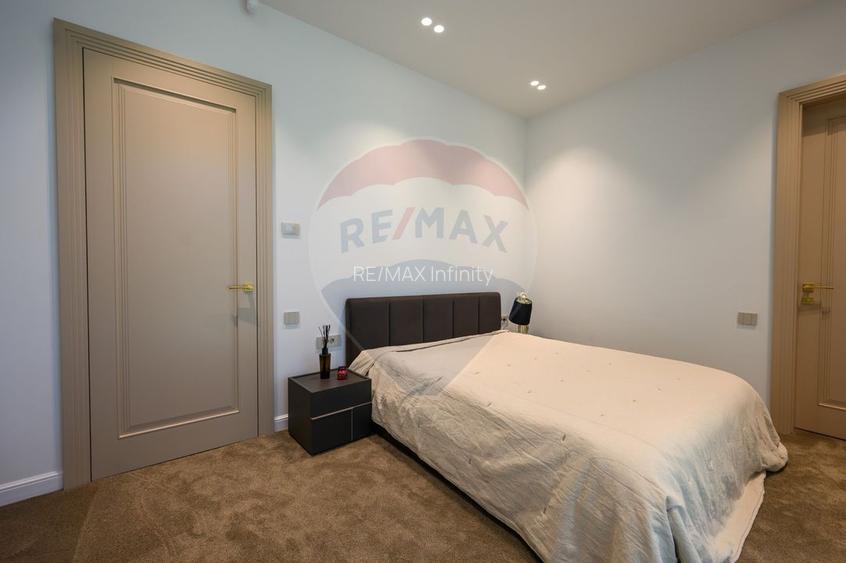 Proprietate spectaculoasă și unică de vânzare în Cluj-Napoca - 39