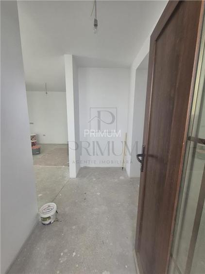 Duplex pe parter - zona excelenta - toate utilitatile - 8