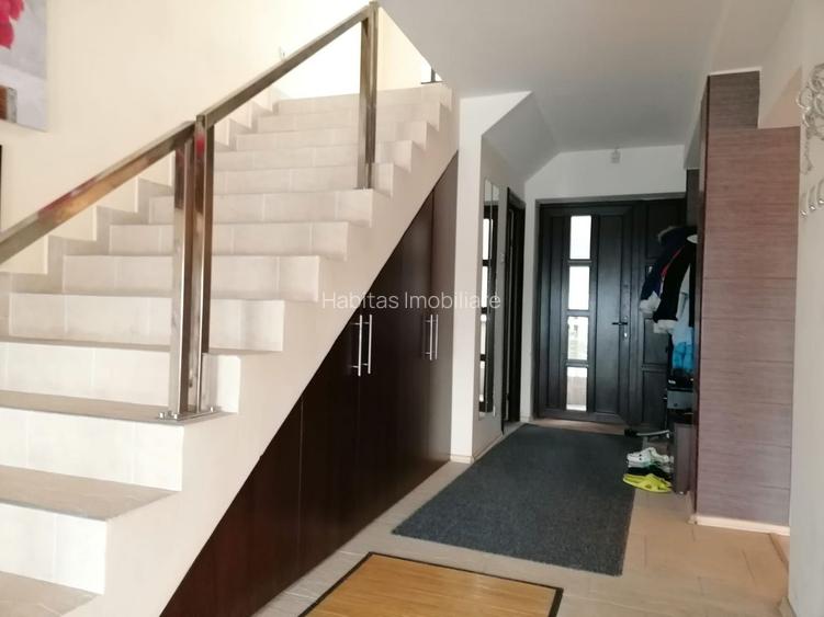 Vila complet finisata si utilata, zona Eremia Grigorescu - 27